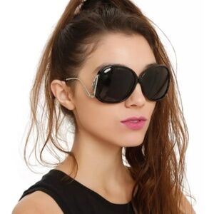 swan, drop temple, oversized, vintage-look black sunglasses, rose gold arms